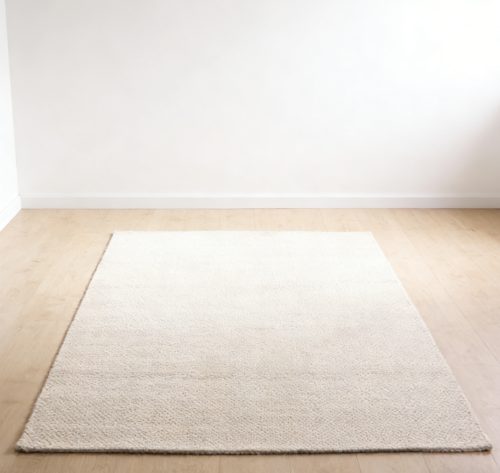Ivory Solid Handmade Wool Knitted Yarn Rug